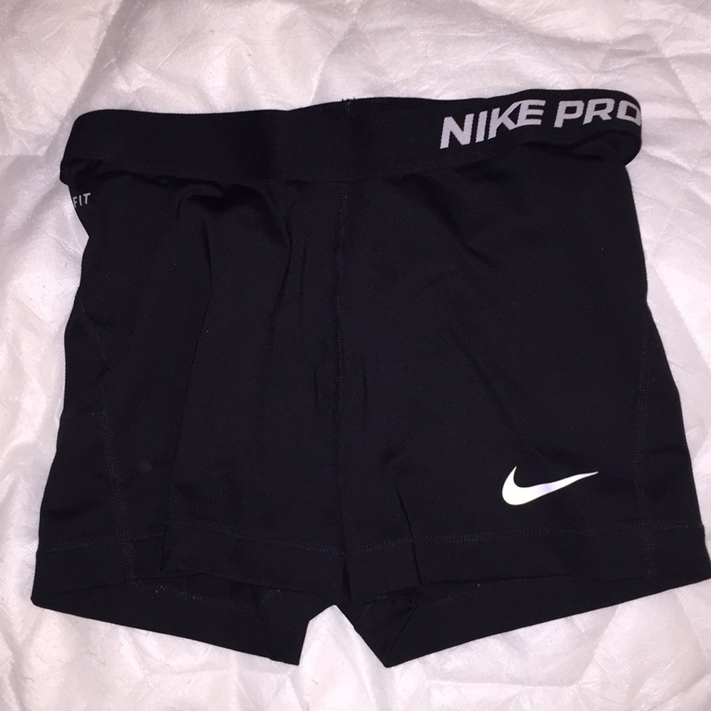 NIKE PROS